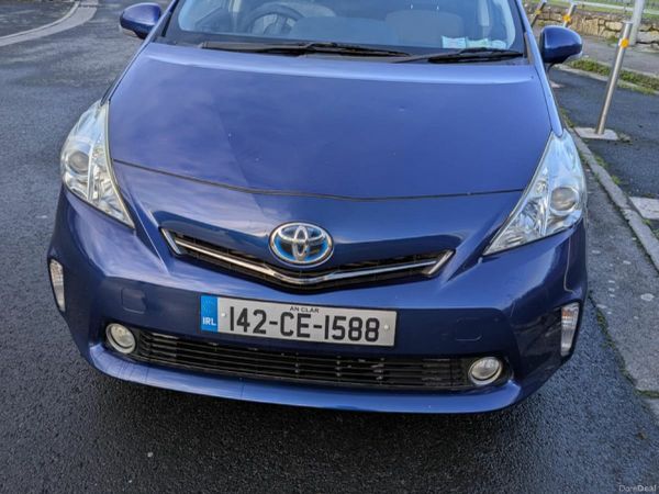 Toyota Prius MPV, Petrol Hybrid, 2014, Blue