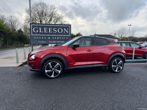 Nissan Juke SUV, Petrol Hybrid, 2024, Red