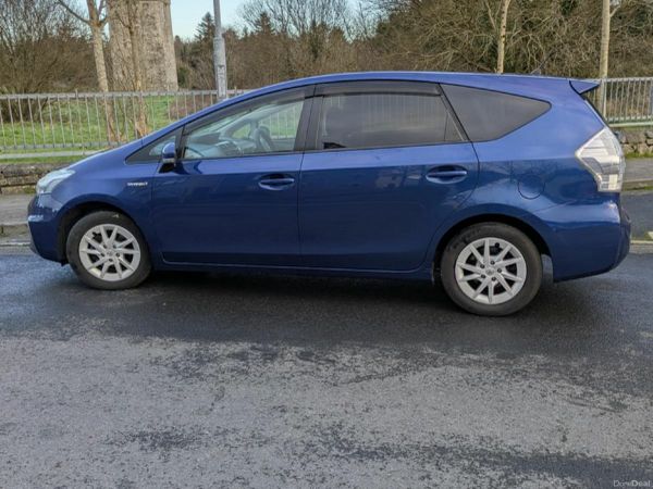 Toyota Prius MPV, Petrol Hybrid, 2014, Blue