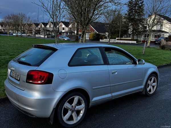 Audi A3 Hatchback, Diesel, 2012, Silver