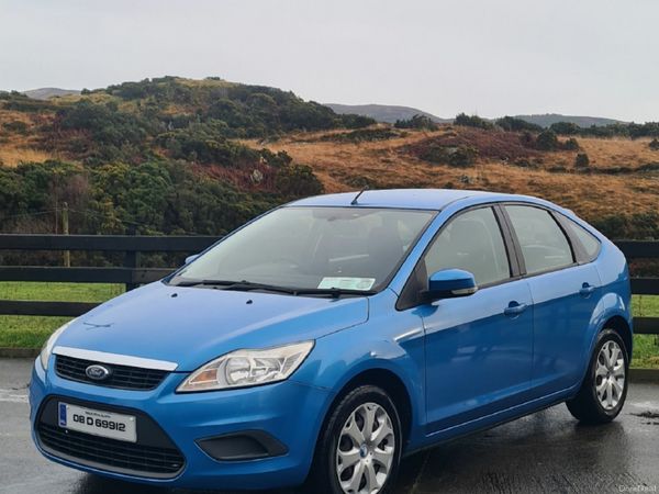 Ford Focus Hatchback, Petrol, 2008, Blue