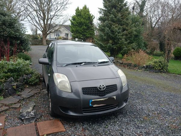 Toyota Yaris Hatchback, Diesel, 2008, Grey