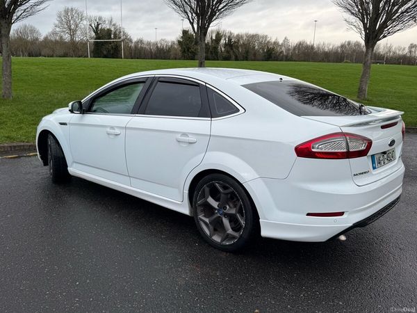 Ford Mondeo Hatchback, Diesel, 2014, White