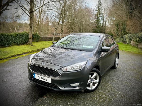 Ford Focus Hatchback, Diesel, 2017, Grey