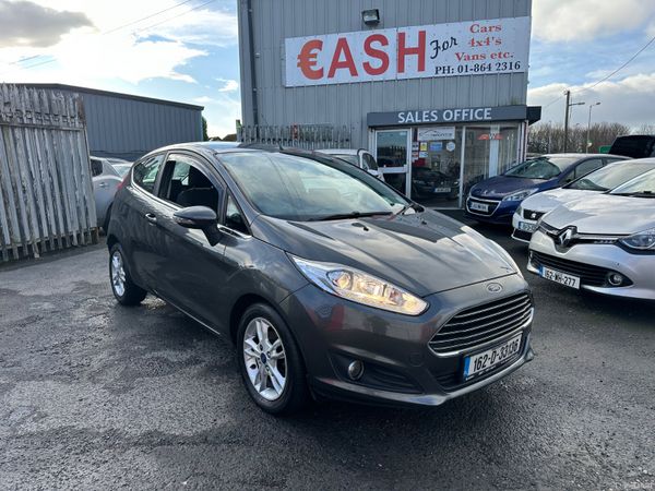 Ford Fiesta Hatchback, Petrol, 2016, Grey