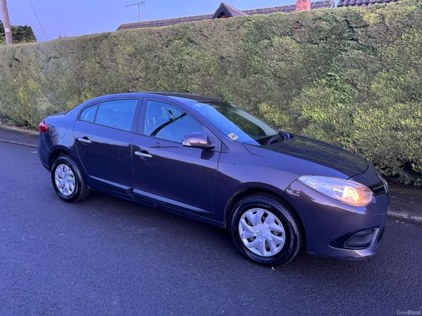 Renault Fluence Saloon, Diesel, 2013, Brown