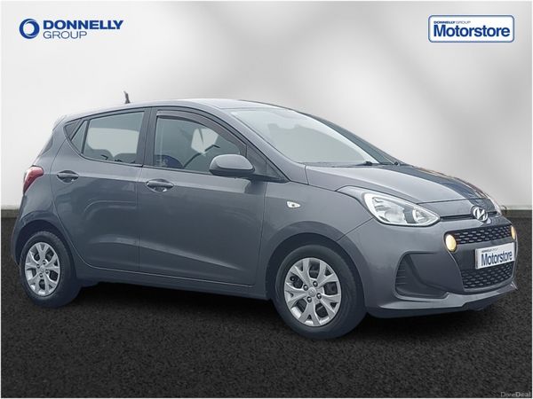 Hyundai i10 Hatchback, Petrol, 2017, Grey