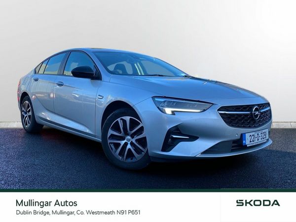 Opel Insignia Hatchback, Diesel, 2022, Grey