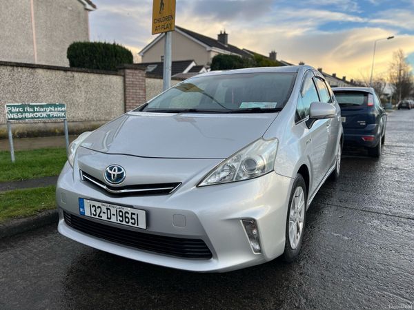 Toyota Prius MPV, Petrol Hybrid, 2013, Silver