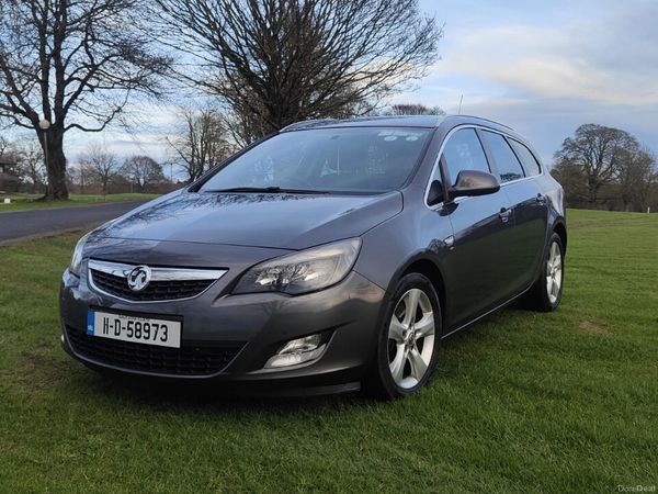 Vauxhall Astra Estate, Diesel, 2011, Grey