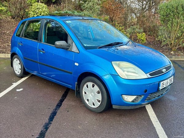 Ford Fiesta Hatchback, Petrol, 2005, Blue
