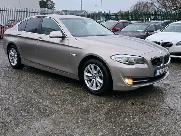 BMW 5-Series Saloon, Diesel, 2011, Silver