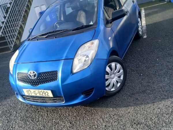 Toyota Yaris Hatchback, Petrol, 2007, Blue