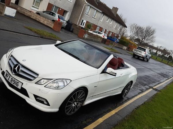 Mercedes-Benz E-Class Convertible, Petrol, 2010, White