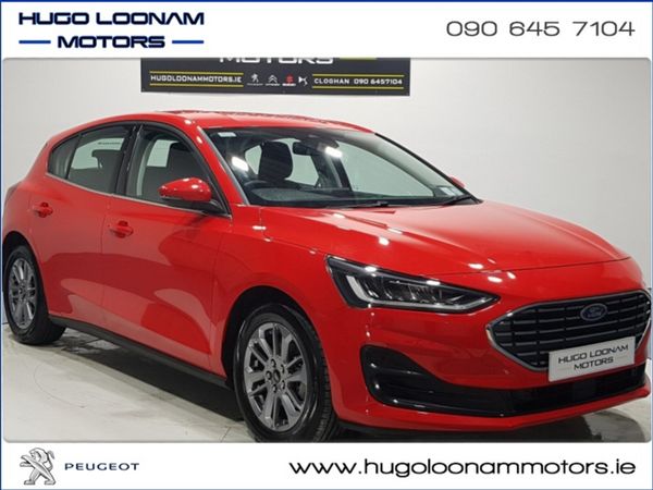 Ford Focus Hatchback, Petrol, 2023, Red