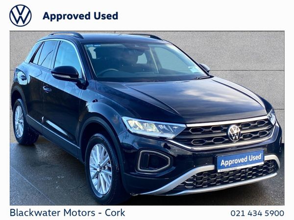Volkswagen T-Roc SUV, Petrol, 2023, Black