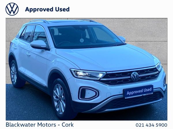 Volkswagen T-Roc SUV, Petrol, 2023, White