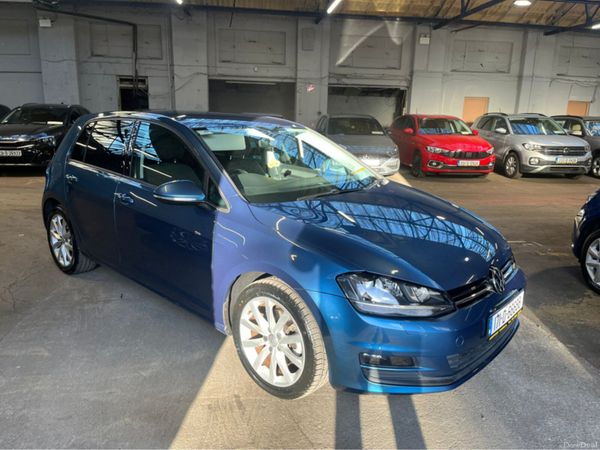 Volkswagen Golf Hatchback, Petrol, 2017, Blue