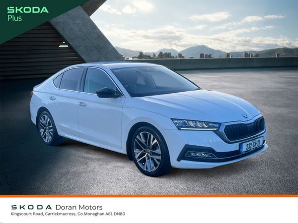 Skoda Octavia Saloon, Petrol, 2023, White