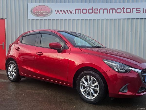 Mazda Mazda2 Hatchback, Petrol, 2016, Red