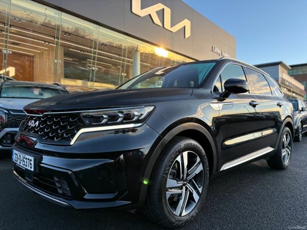 Kia Sorento SUV, Petrol Plug-in Hybrid, 2023, Black