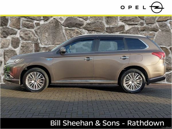 Mitsubishi Outlander SUV, Petrol Plug-in Hybrid, 2020, Brown