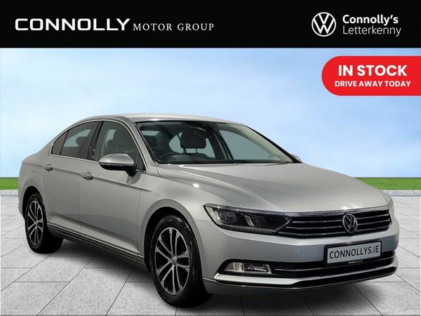 Volkswagen Passat Saloon, Diesel, 2019, Grey