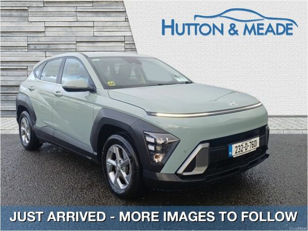 Hyundai KONA SUV, Petrol Hybrid, 2023, Green