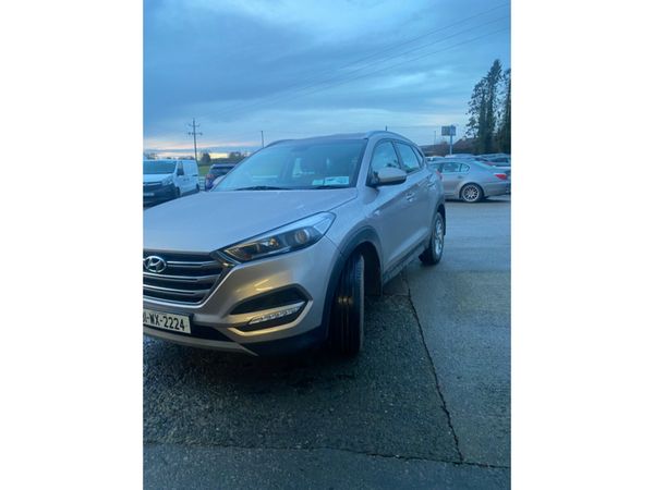 Hyundai Tucson MPV, Diesel, 2018, White