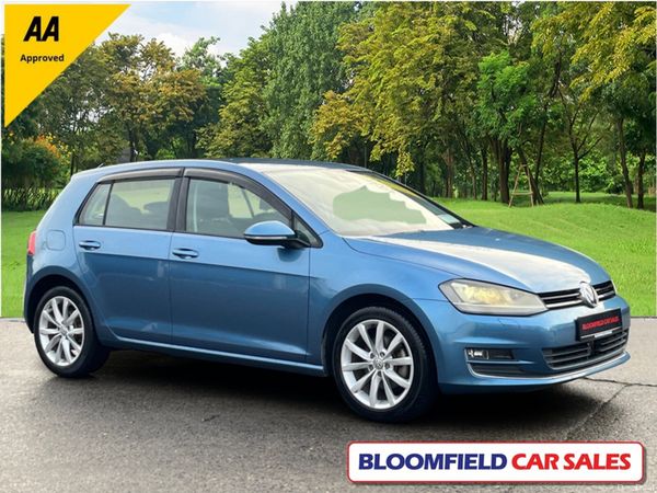 Volkswagen Golf Hatchback, Petrol, 2015, Blue