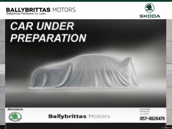 Skoda Fabia Hatchback, Petrol, 2023, Silver