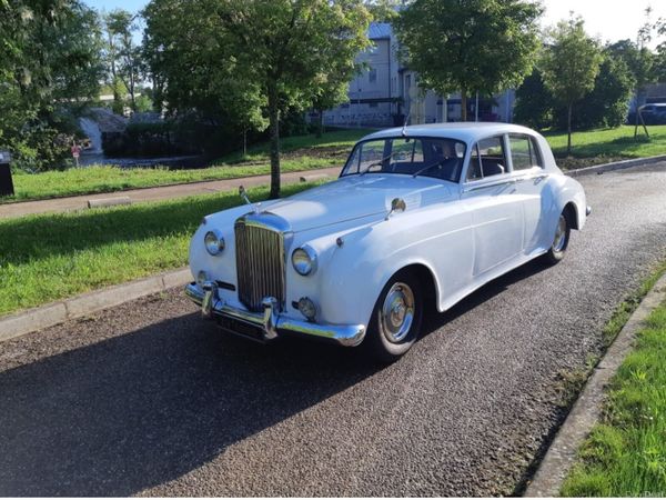 Bentley Turbo Saloon, Petrol, 1957, Beige