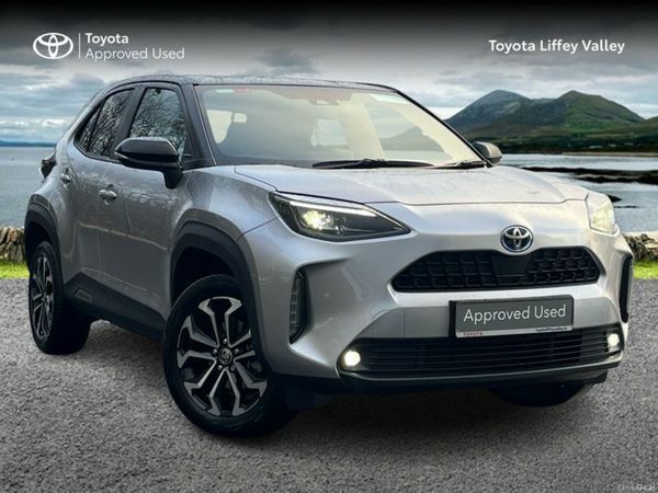 Toyota Yaris Cross Hatchback, Petrol Hybrid, 2024, Grey