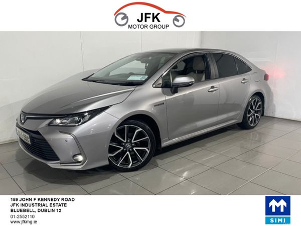 Toyota Corolla Saloon, Petrol Hybrid, 2022, Grey