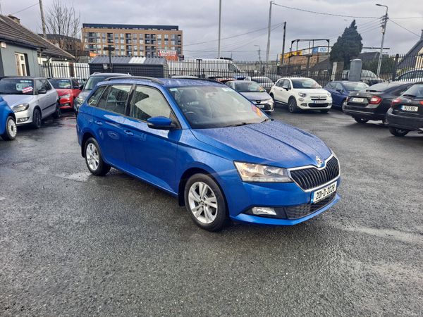 Skoda Fabia Estate, Petrol, 2020, Blue