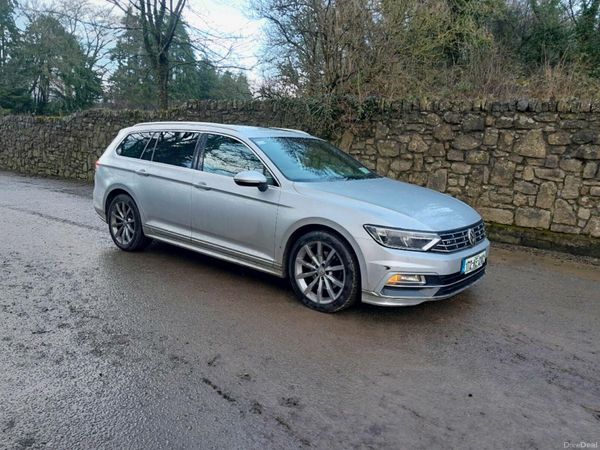 Volkswagen Passat Saloon, Diesel, 2017, Silver