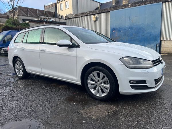 Volkswagen Golf Estate, Petrol, 2016, White