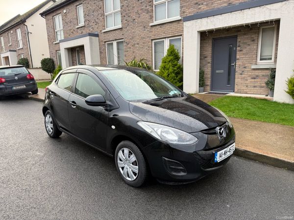 Mazda Demio MPV, Petrol, 2014, Black