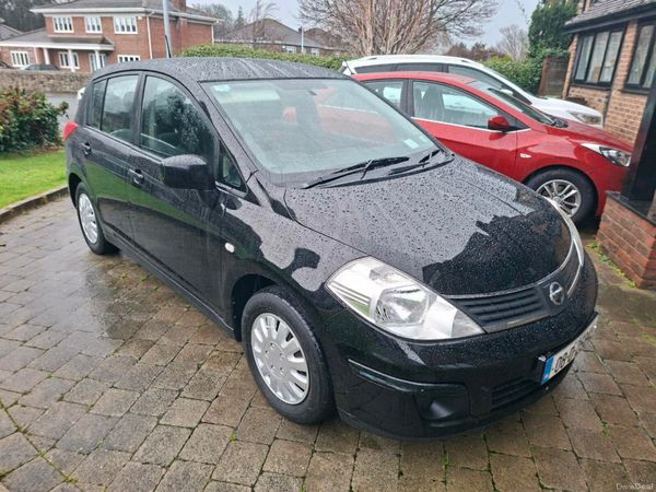 Nissan Tiida Hatchback, Petrol, 2008, Black