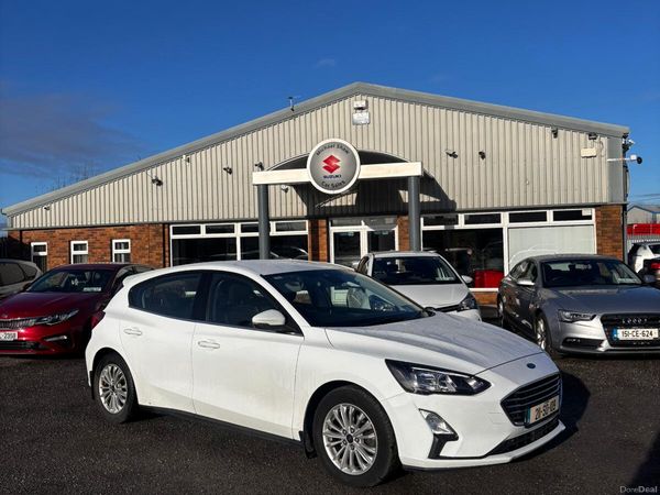 Ford Focus Hatchback, Diesel, 2021, White