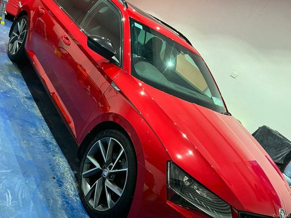 Skoda Superb Estate, Diesel, 2018, Red