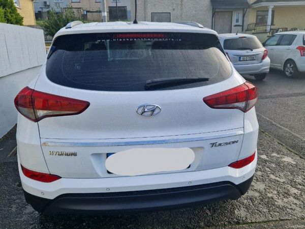 Hyundai Tucson SUV, Diesel, 2016, White