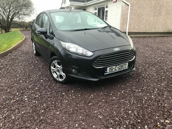 Ford Fiesta Hatchback, Petrol, 2015, Black