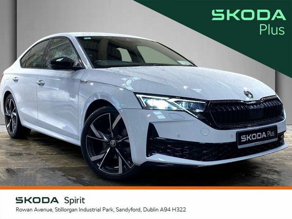Skoda Octavia Saloon, Petrol Hybrid, 2025, White