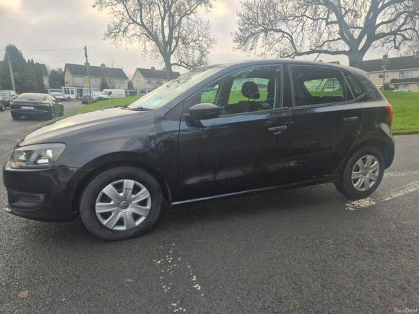 Volkswagen Polo Hatchback, Petrol, 2010, Black