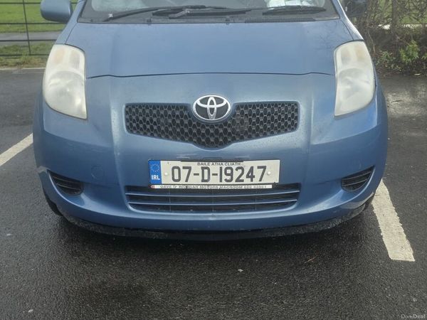 Toyota Yaris Hatchback, Petrol, 2007, Blue