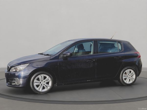 Peugeot 308 Hatchback, Diesel, 2018, Blue
