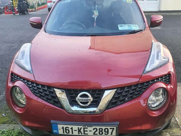 Nissan Juke SUV, Petrol, 2016, Red