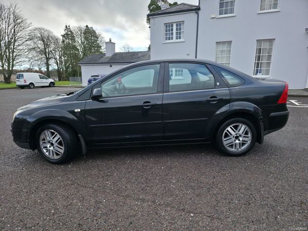 Ford Focus Saloon, Petrol, 2006, Black