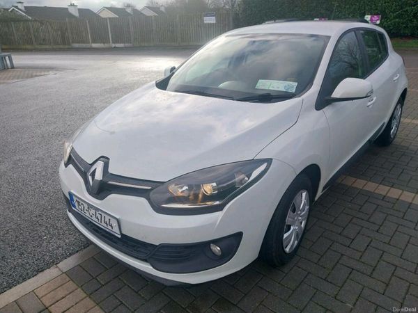 Renault Megane Hatchback, Diesel, 2015, White